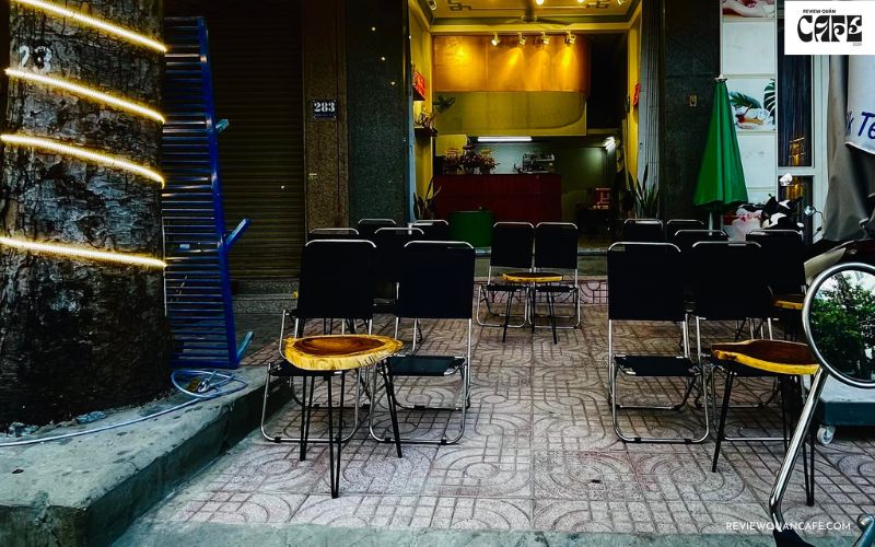 Top 10 quán cà phê D2 Bình Thạnh lý tưởng dành cho bạn Dân Câu Coffee & Milk Tea một quán nước nhỏ ở quận Bình Thạnh