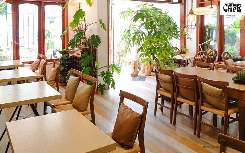 Khám phá quán Cafe Cá Koi ở quận 3 đẹp chill cực đỉnh Mẹo nhỏ dành cho bạn khi ghé Oromia Coffee