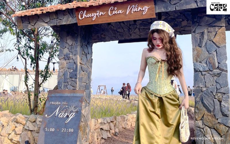 TOP 18 quán cafe đẹp ở Đà Lạt được giới trẻ check-in nhiều nhất Chuyện Của Nắng Cafe