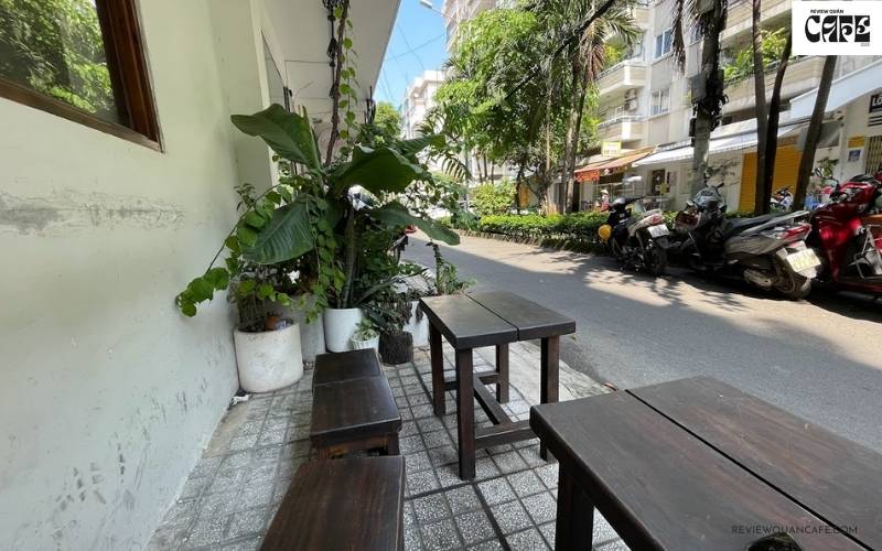 Top 10+ quán cafe Phan Xích Long cho team sống ảo - ảnh đẹp ngất quan cafe phan xich long 10