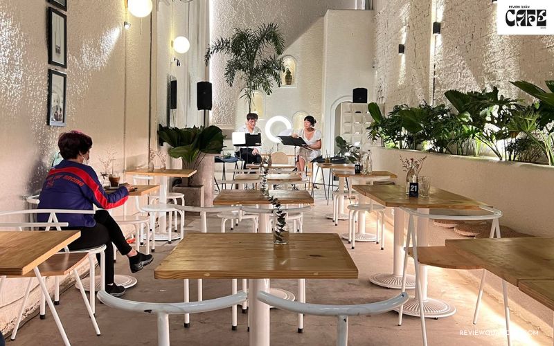 Top 10+ quán cafe quận 10 vừa đẹp, vừa chill cho hội sống ảo Sole Saigon