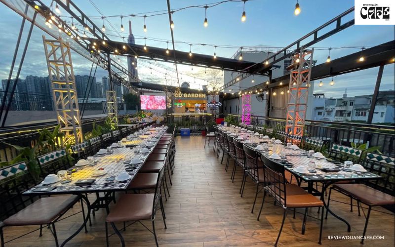 Top 7 quán cafe Quận 2 view Landmark 81 đẹp nhất Sài Gòn Cỏ Garden