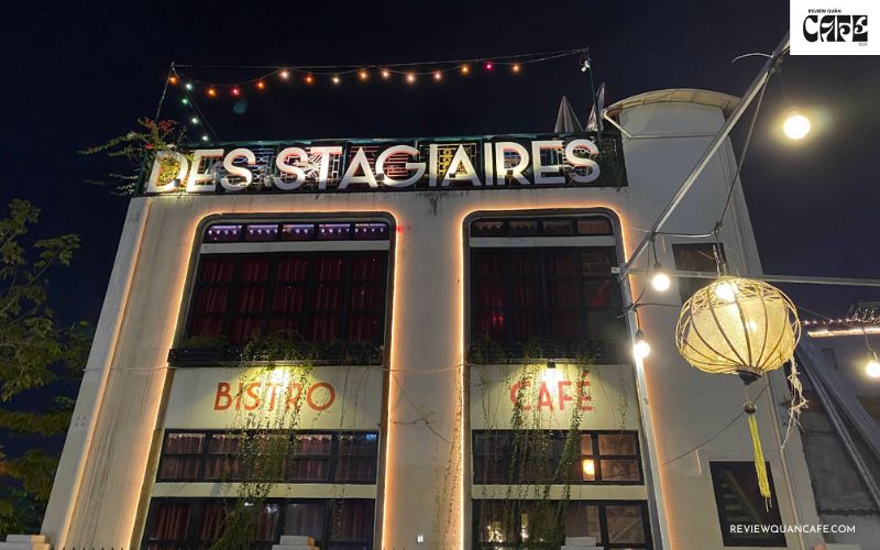 Top 7 quán cafe Quận 2 view Landmark 81 đẹp nhất Sài Gòn Le Café des Stagiaires