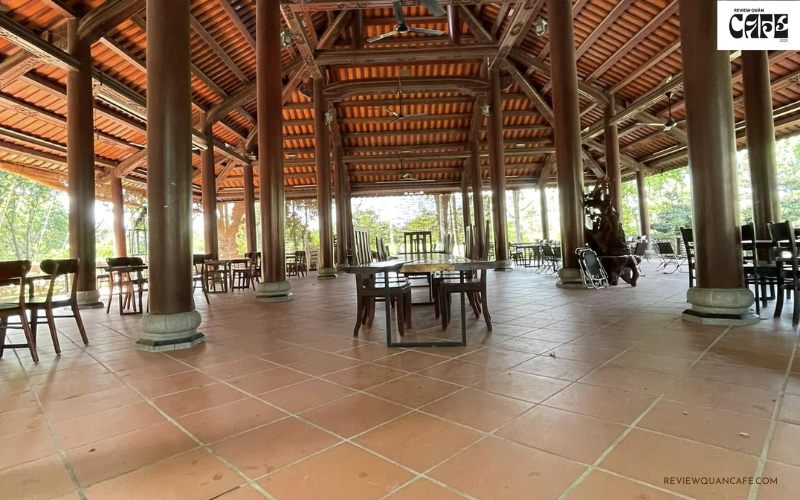 Top 7 quán cà phê Thủ Dầu Một đẹp mê mẩn quên lối về Định Hòa Garden một quán cà ohê theo phong cách cổ ở Thủ Dầu Một