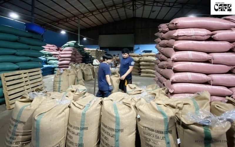 Bí mật đằng sau quy trình sản xuất cà phê rang xay công phu, tỉ mỉ Đóng gói cà phê